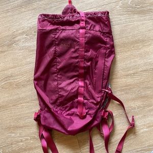 REI Co-op Flash 18 Daypack